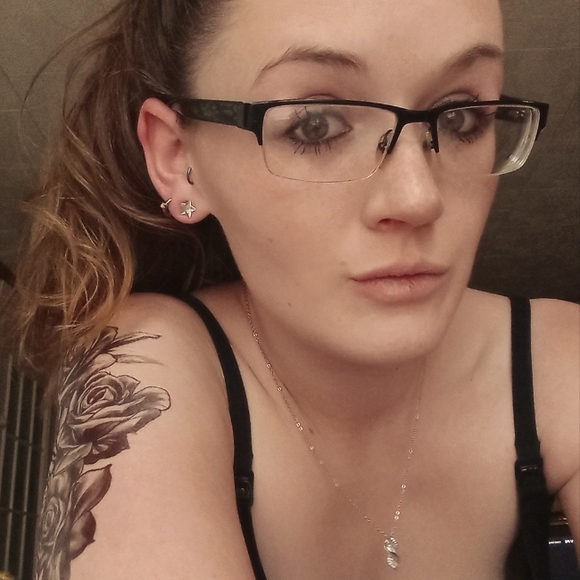 Meet your Posher, Susan - Picture 1 of 1